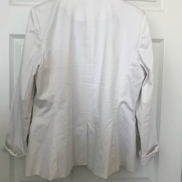 Coat - Picture 4 of 5